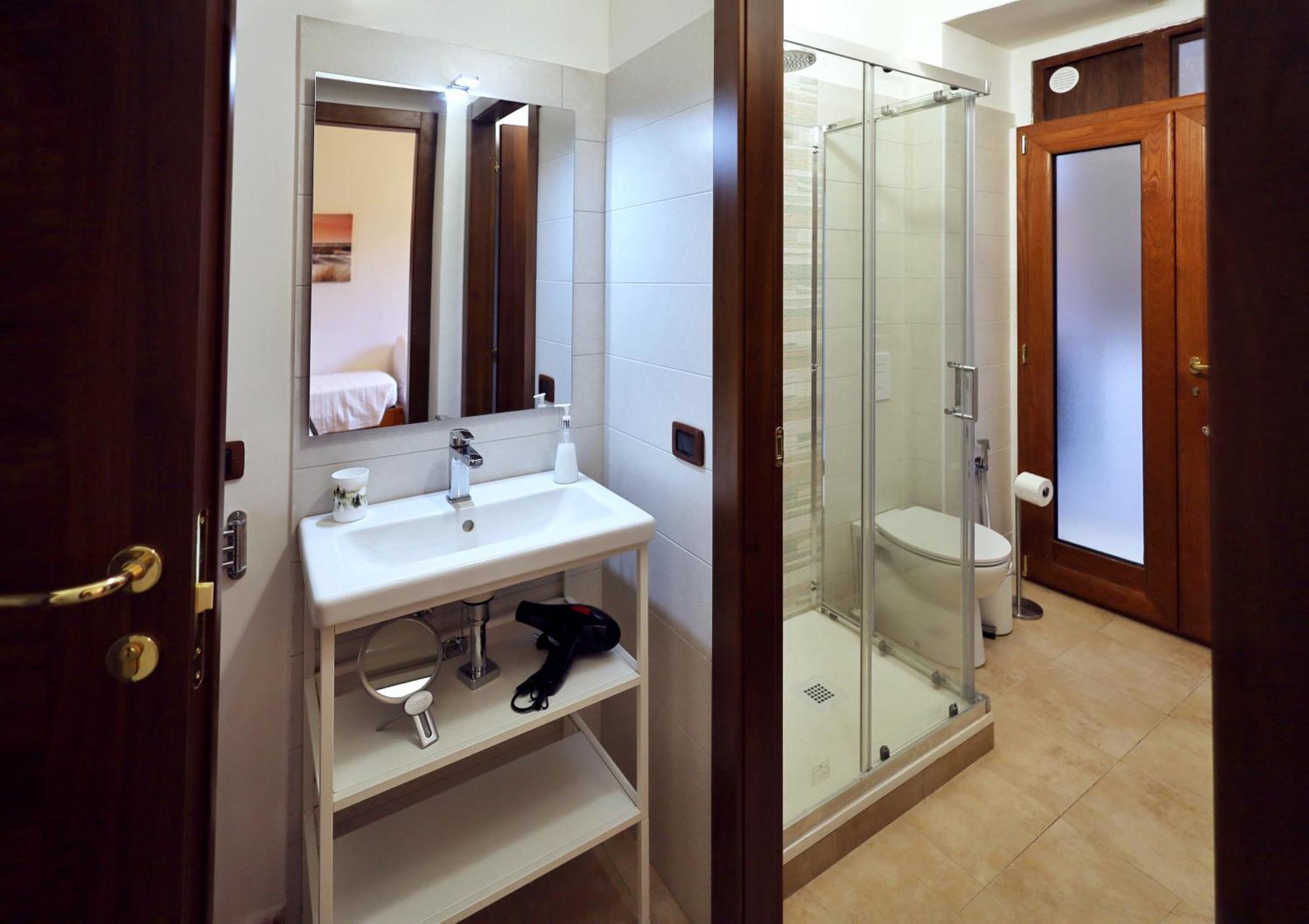 Cataneasy Rooms Exterior photo